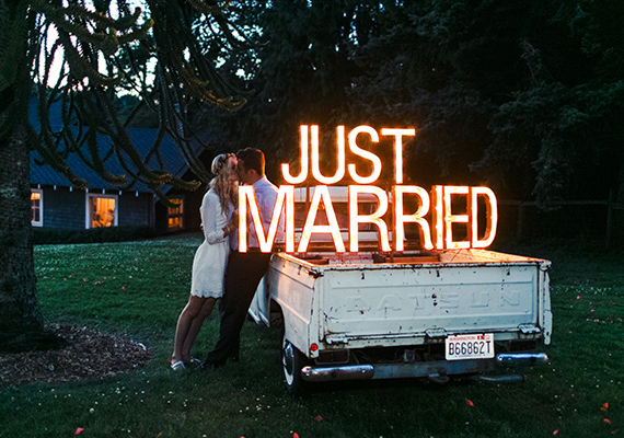 DIY Married Sign 100 Layer Cake